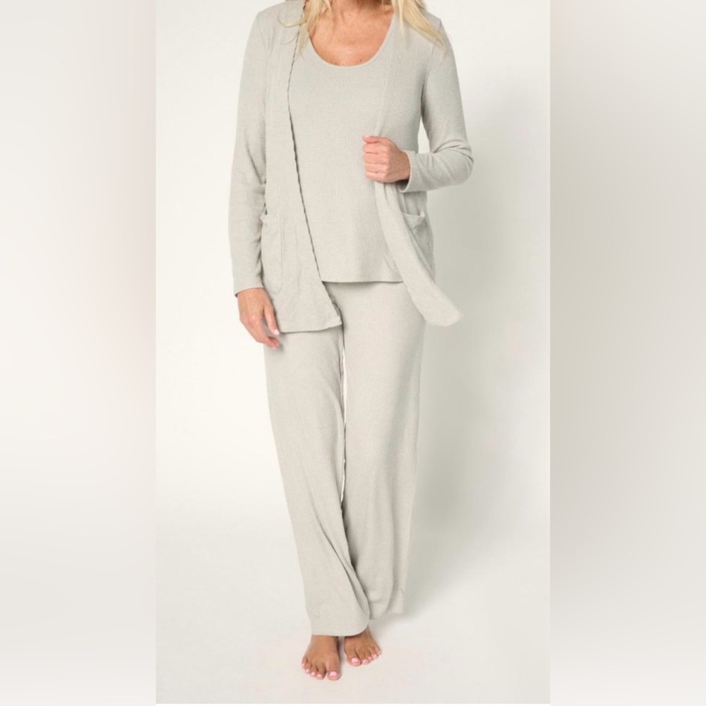 NWT HUE Heather Gray Lounge Set
